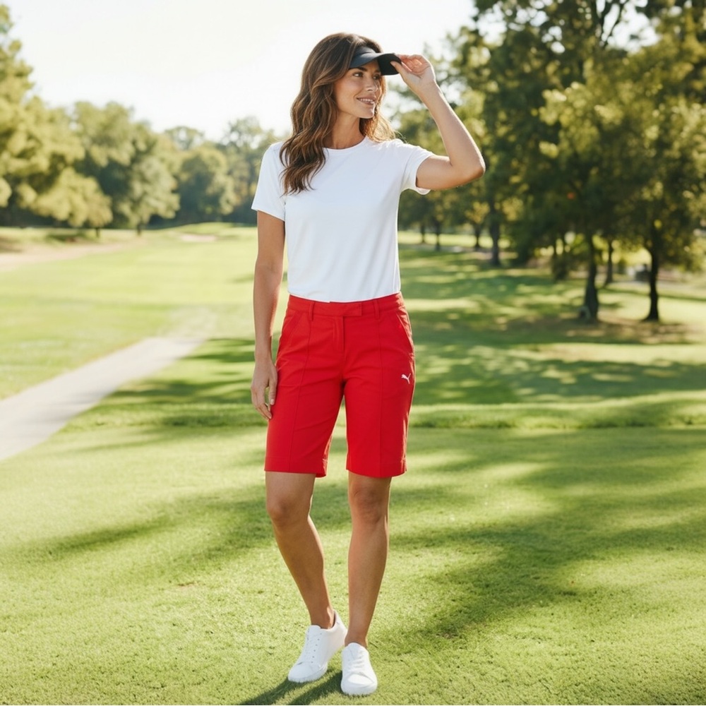 PUMA Shorts Womens 8 Red Golf Bermuda Stretch Zip Pockets Summer Casual Sport